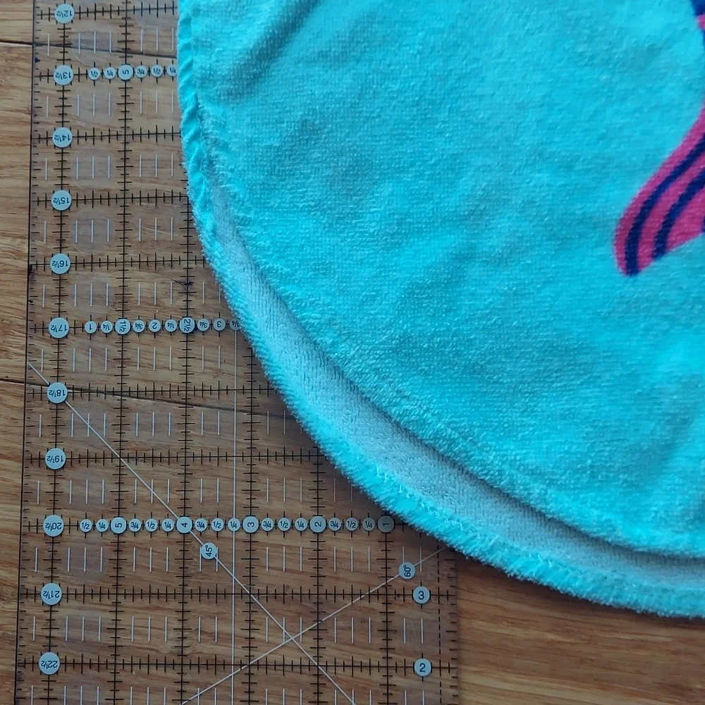 🎁 10/$25- Mermaid swim cover, hooded Towel, Bath Time